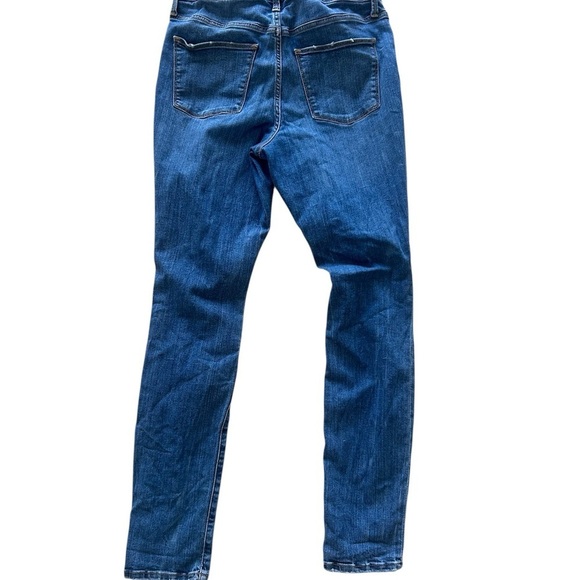 Universal Thread High Rise Skinny Jean - Picture 3 of 3